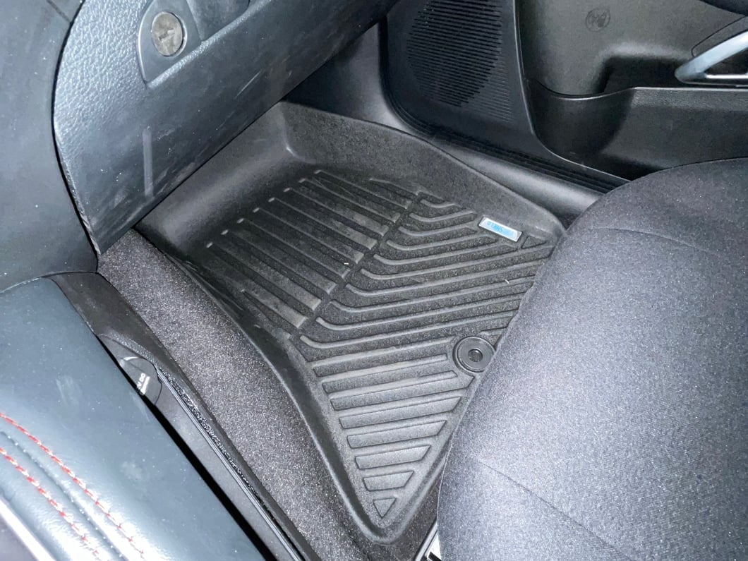 TruShield Precision Molded Front Floor Liners; Black (15-23 Challenger)
