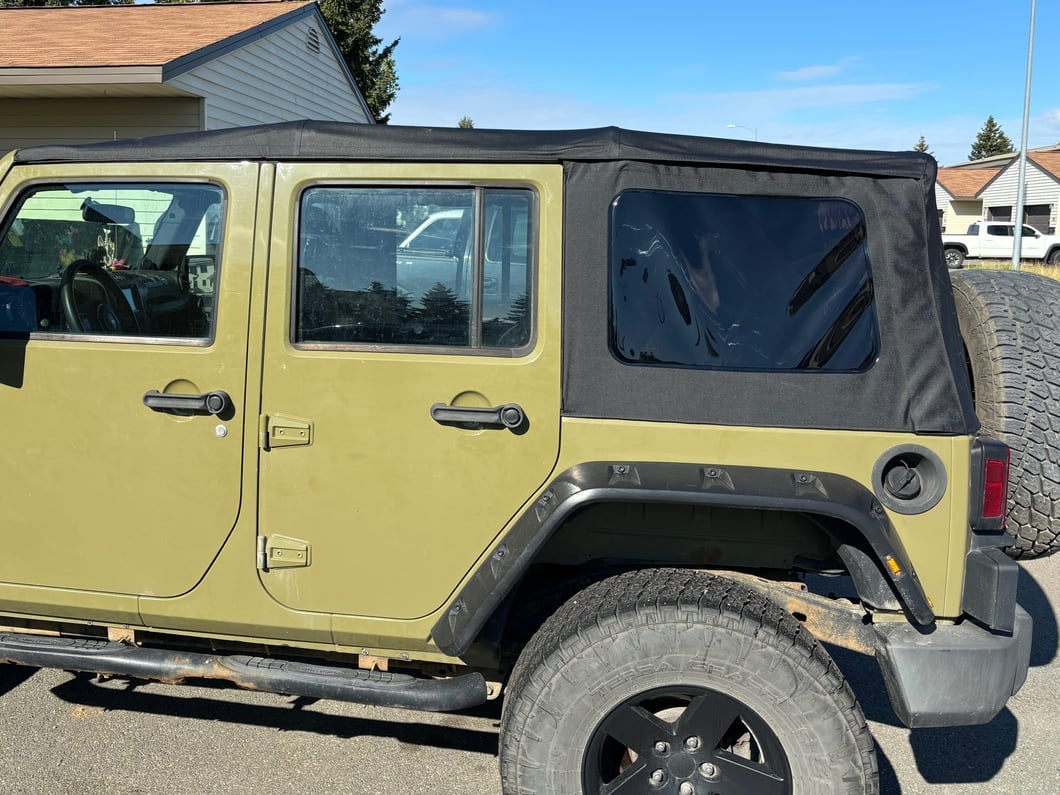 TruShield OE-Style Replacement Soft Top (10-18 Jeep Wrangler JK 4-Door)